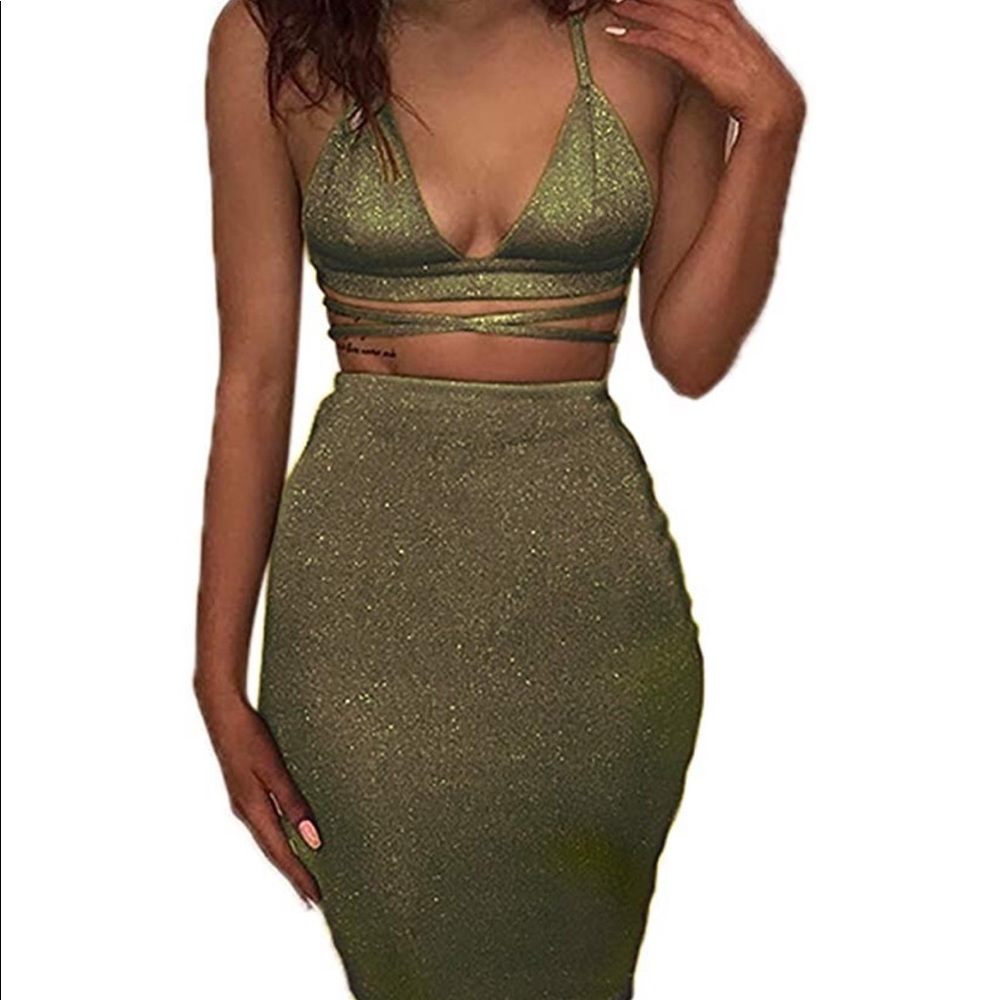 Halter top Party outfit